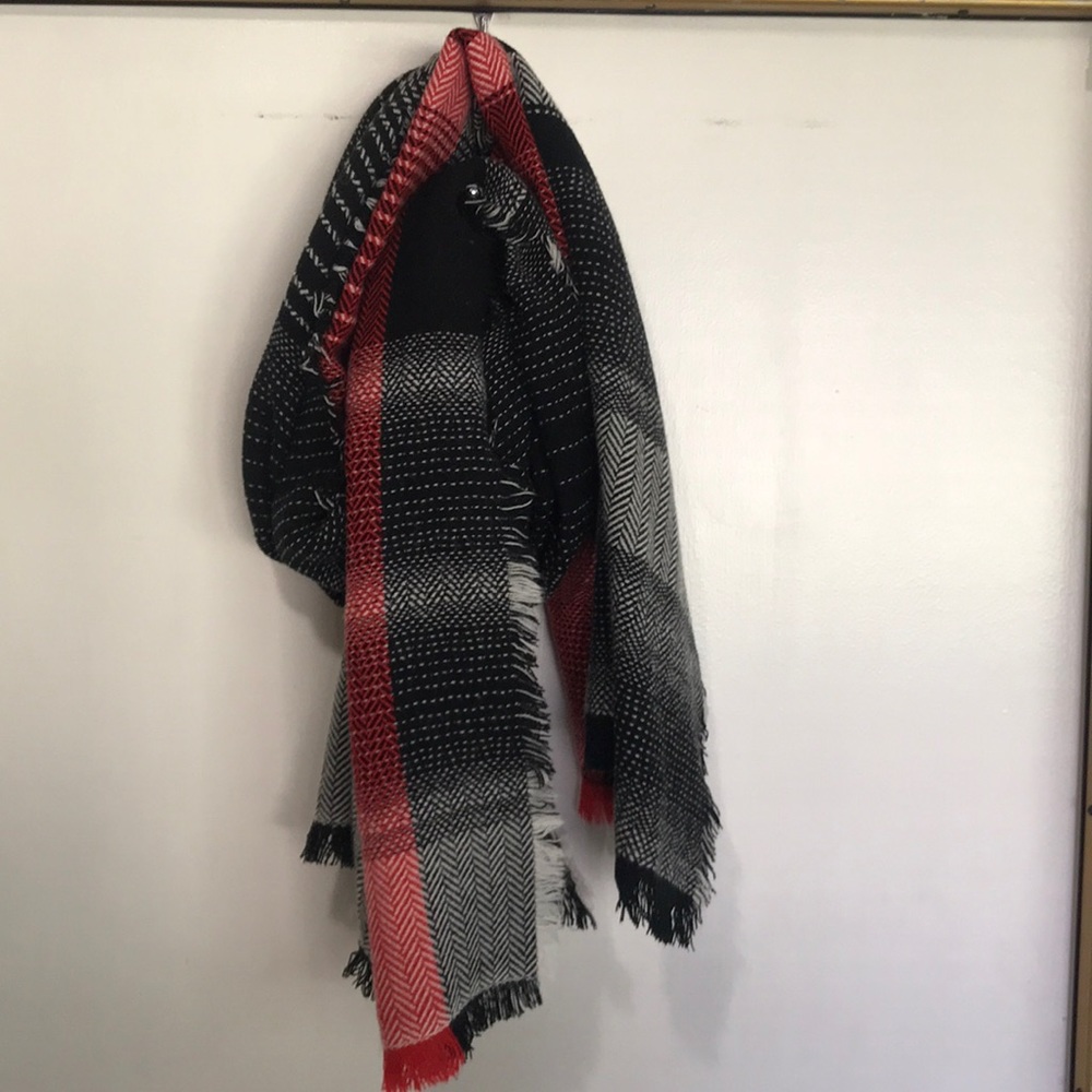 Scarf wrap - Picture 2 of 3